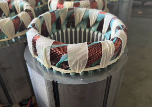 Motore da 7KW ad albero cavo con pompa AR Interpump per macchine per la pulizia commerciale 5