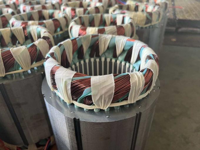 50Hz 60Hz impermeabile 0.09kw 0.12Hp Motore elettrico asincrono a quattro poli 380V 1500RPM Trifase Chiusa 220V Voltaggio Ac 4